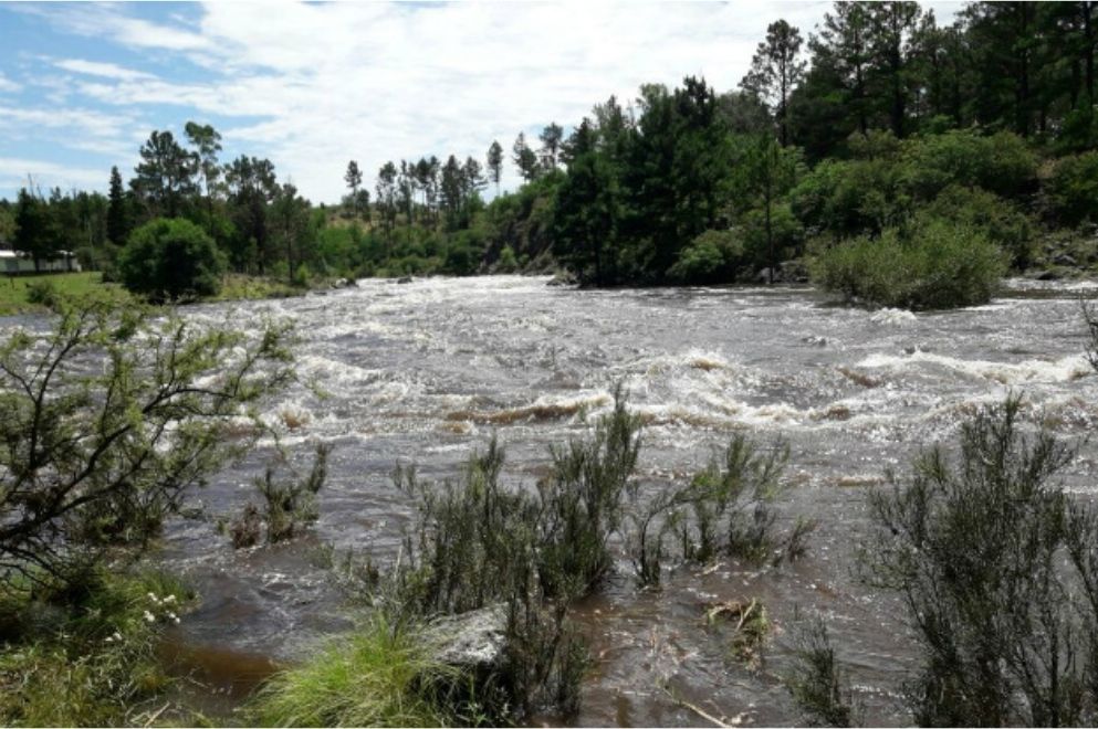 Tormentas: piden precaución ante la crecida de ríos serranos