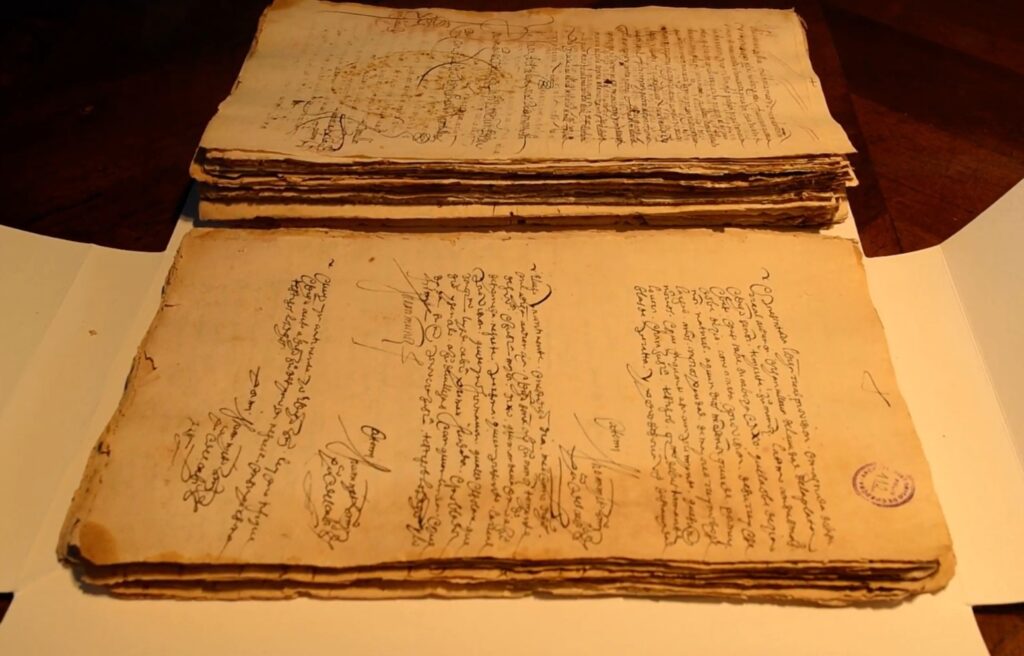 Día del Archivista: El documento más antiguo del Archivo Histórico de la Provincia tiene 451 años