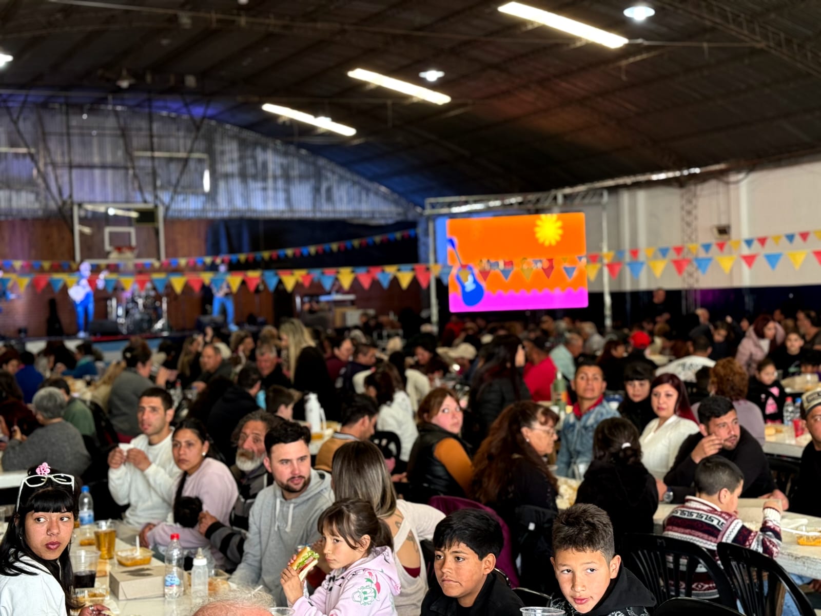 Éxito total de la peña “La Música y los Barrios” en Alta Gracia