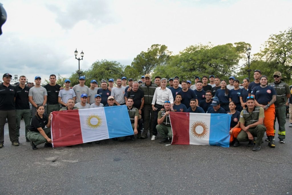 Bomberos cordobeses ya se encuentran camino a Chubut para combatir los incendios