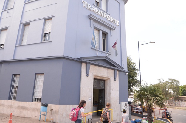 Córdoba pidió a la Nación el envío de fondos para sostener el transporte interurbano y el Boleto Educativo