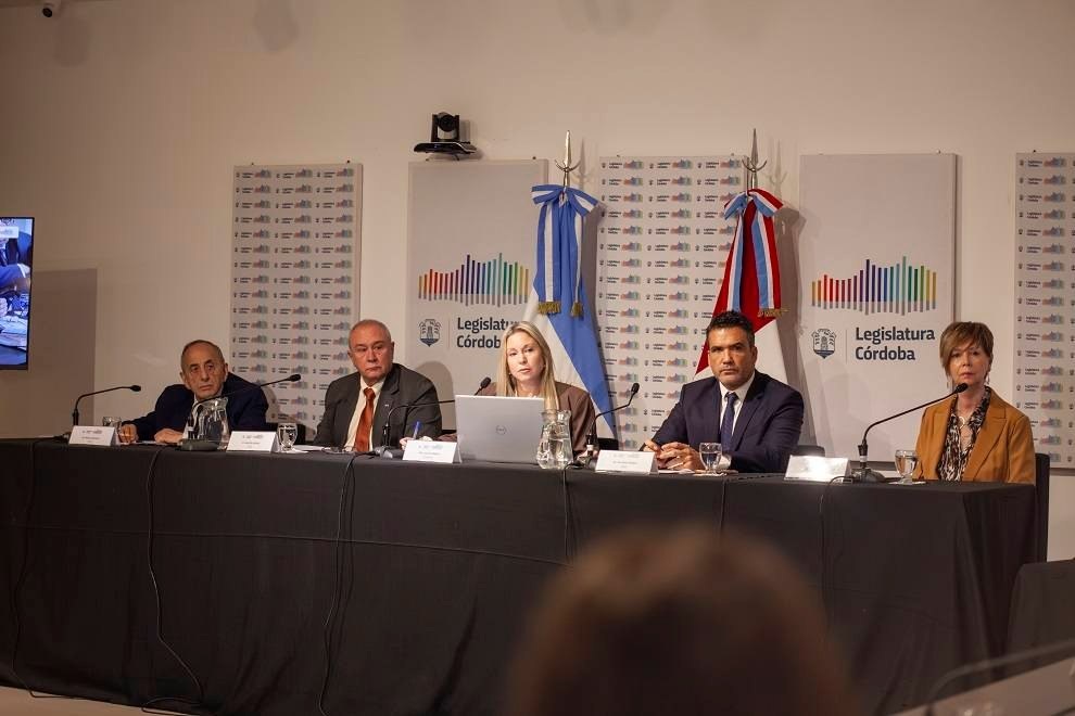 Legislatura: finalizó la primera jornada del Jury de Enjuiciamiento a los fiscales Di Santo, Miralles y Pizarro