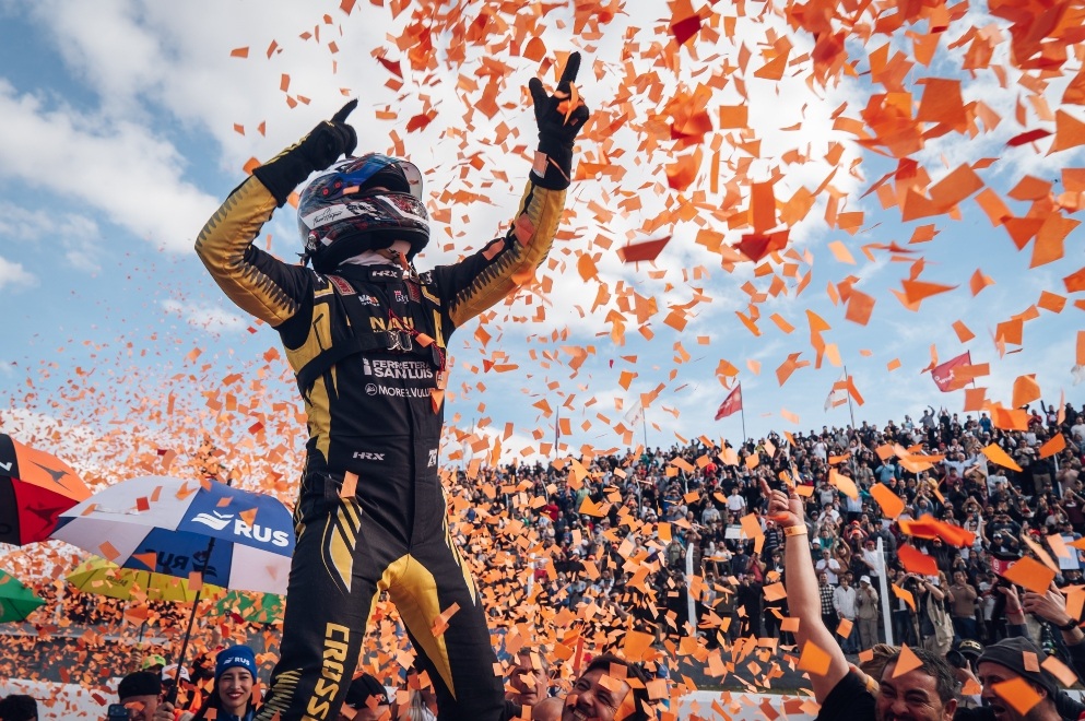 El Turismo Carretera vivió una fiesta inolvidable con triunfo del cordobés Facundo Chapur