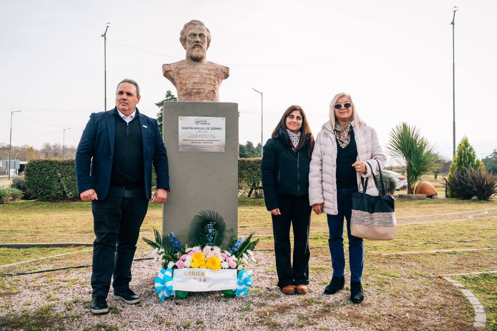 Se realizó el acto protocolar en honor al General Martín Miguel de Güemes