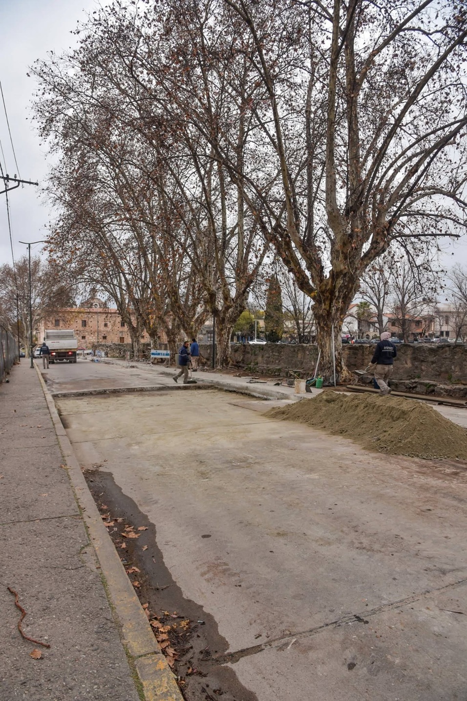 Por arreglos, permanece cerrada al tránsito vehicular la Calle del Molino
