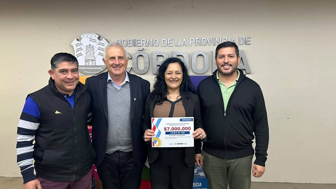 El IPET 132 de Alta Gracia recibió $7 millones para fortalecer su equipamiento educativo