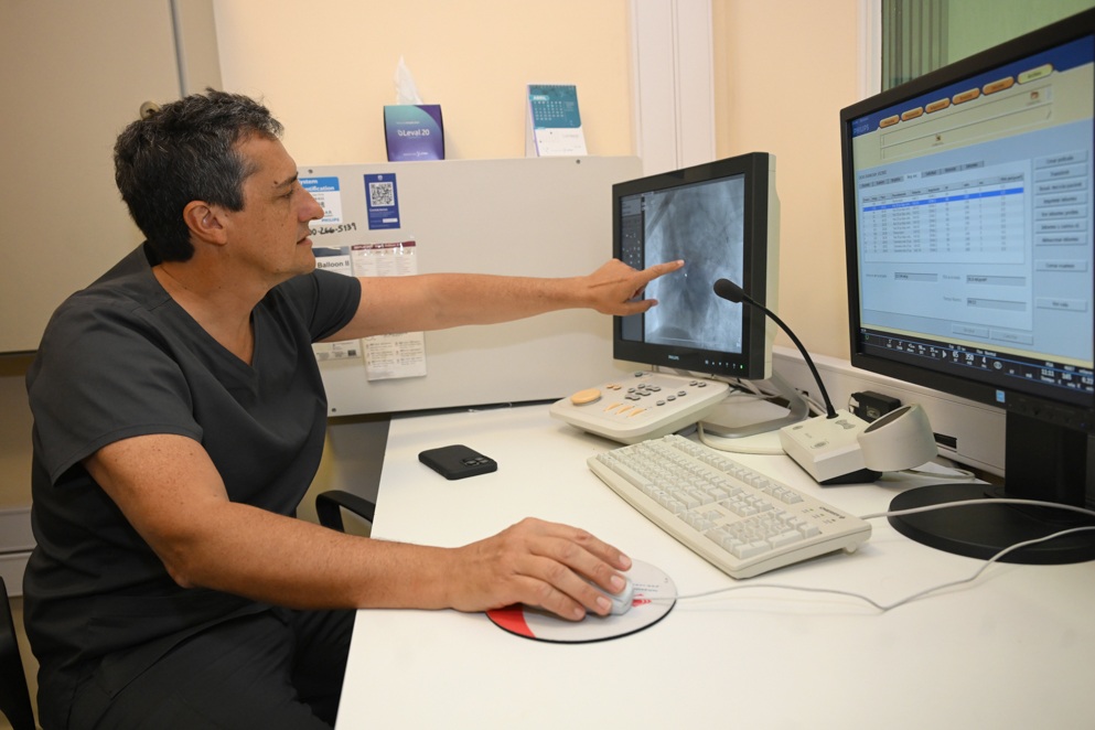 El Hospital de Niños volvió a hacer historia: se colocó el primer stent completamente bioabsorbible en coartación de aorta en el país