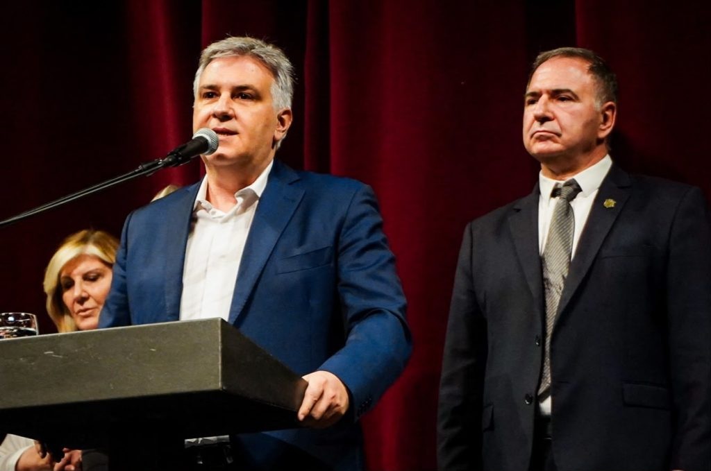 Llaryora reconoció a los docentes por los resultados alcanzados por Córdoba en las pruebas PISA