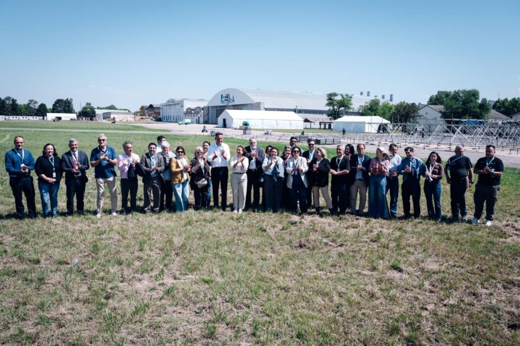 Visita del Papa: avanza el montaje del predio de FADEA, donde se celebrará la misa central