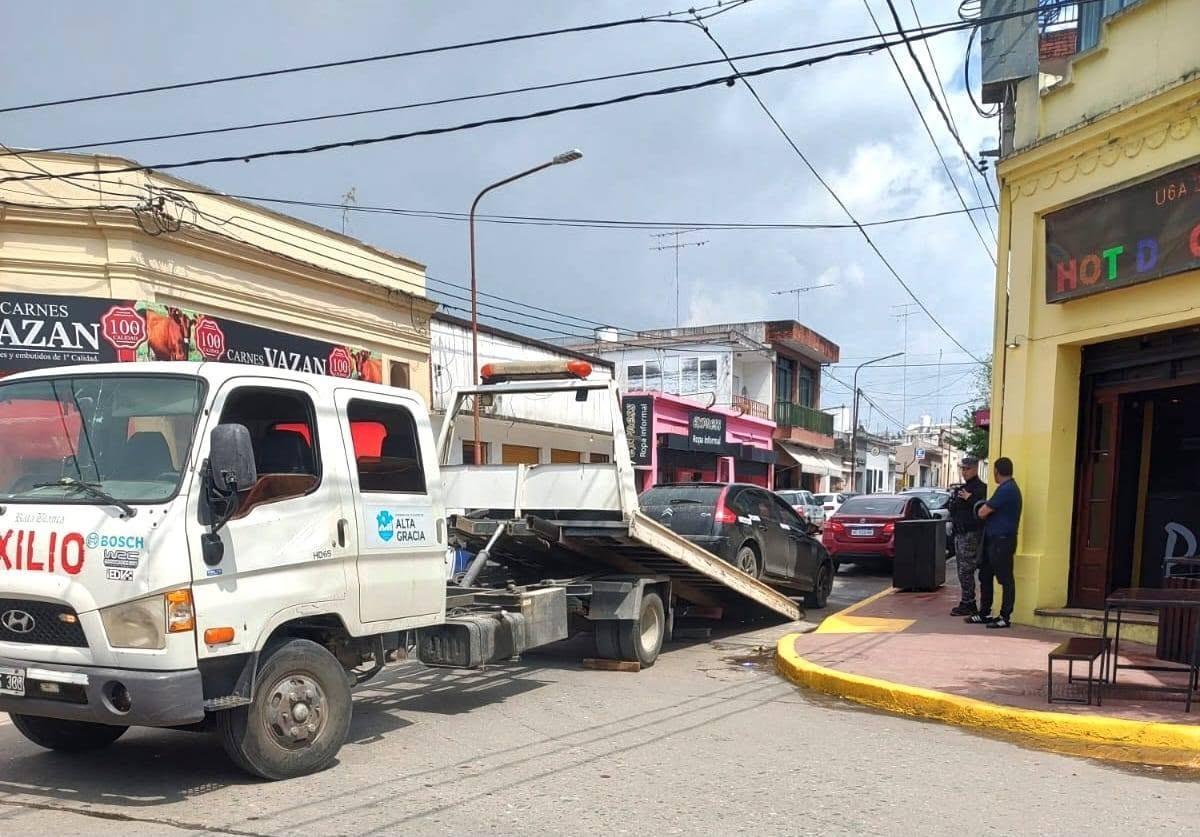 Seguridad vial y control: el Municipio secuestró dos vehículos que operaban con aplicaciones de transporte no habilitadas